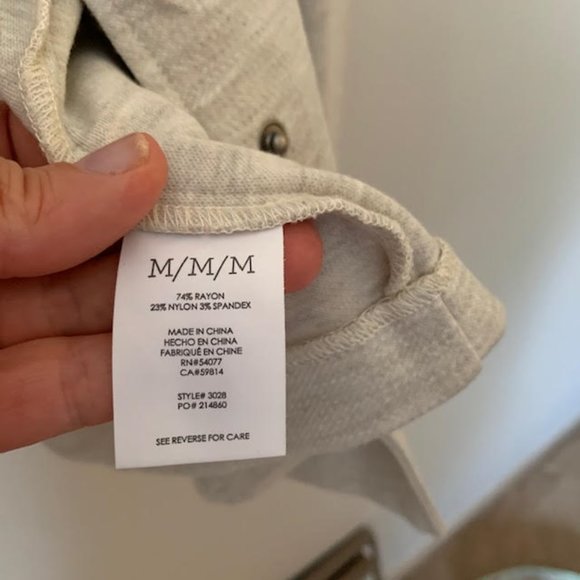 CAbi Charlie Jacket in Oatmeal SZ M - Picture 3 of 6